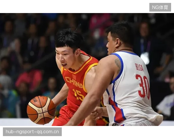 周琦横扫全场——篮球场上的“制胜之星”